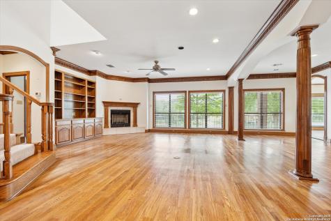 640 Woodlake Mcqueeney TX 78123