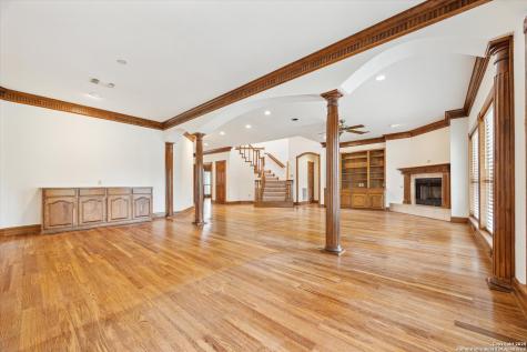 640 Woodlake Mcqueeney TX 78123
