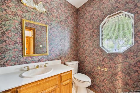 640 Woodlake Mcqueeney TX 78123