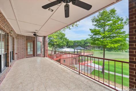 640 Woodlake Mcqueeney TX 78123