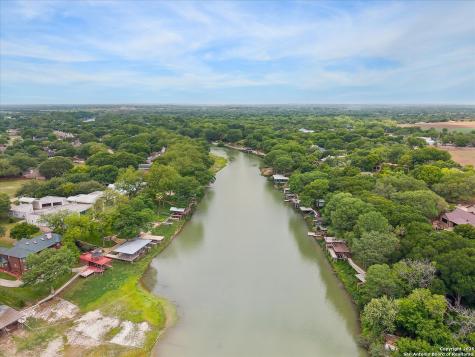 640 Woodlake Mcqueeney TX 78123