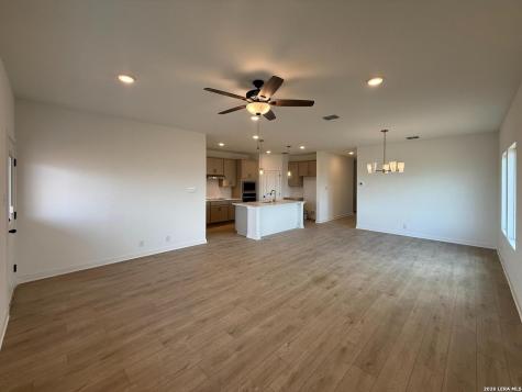120 Peeps Court Adkins TX 78101