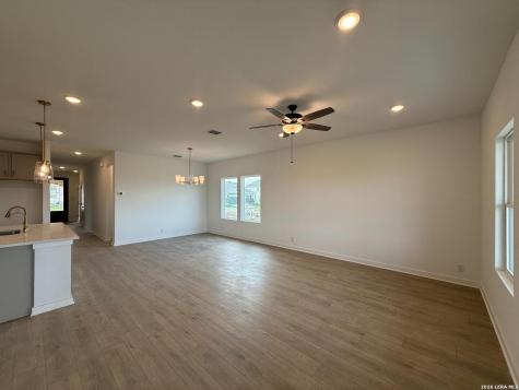120 Peeps Court Adkins TX 78101