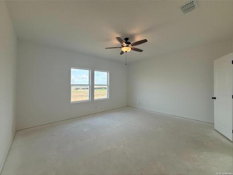 120 Peeps Court Adkins TX 78101