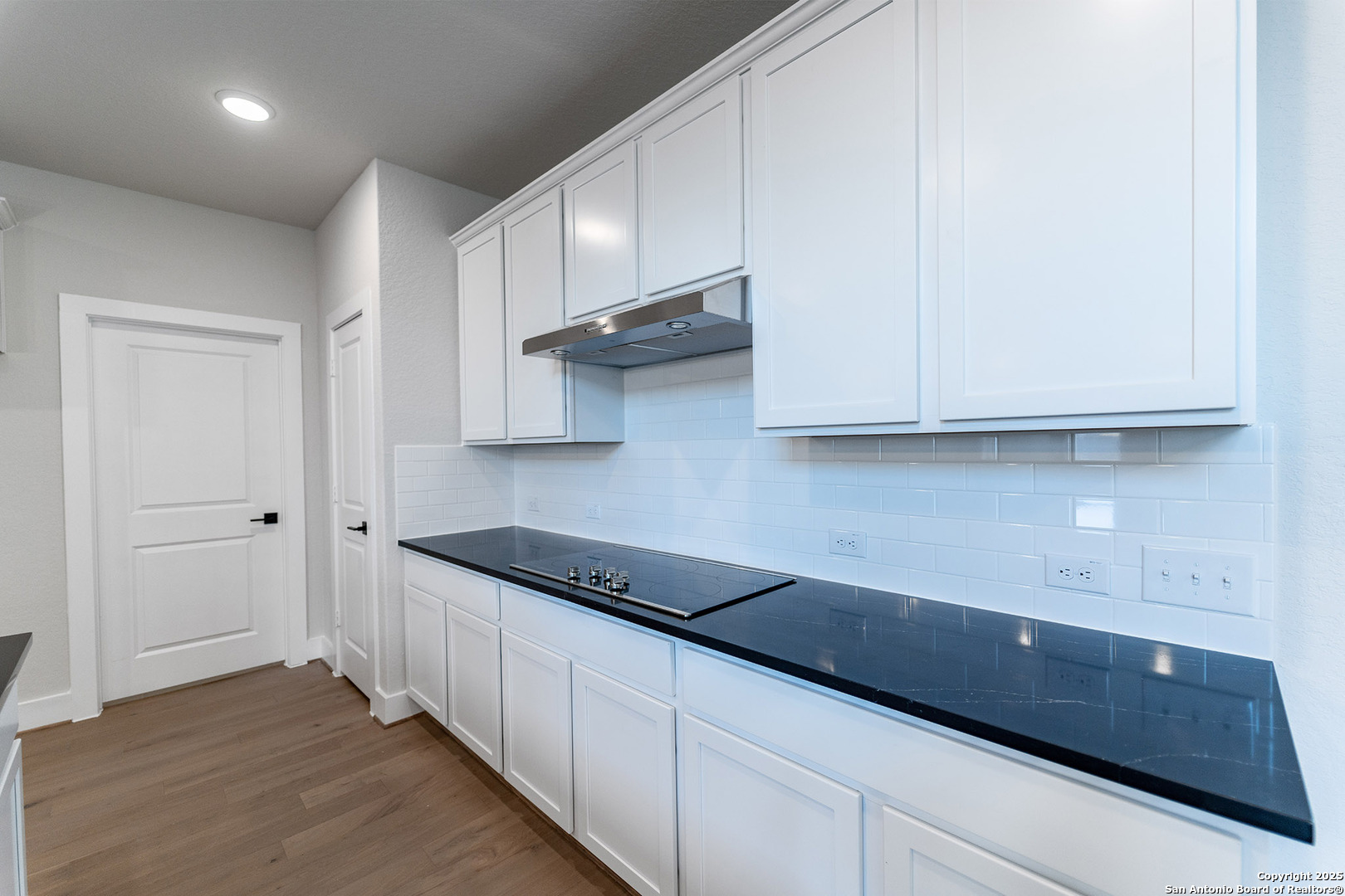 145 Hazel Way Mico TX 78066