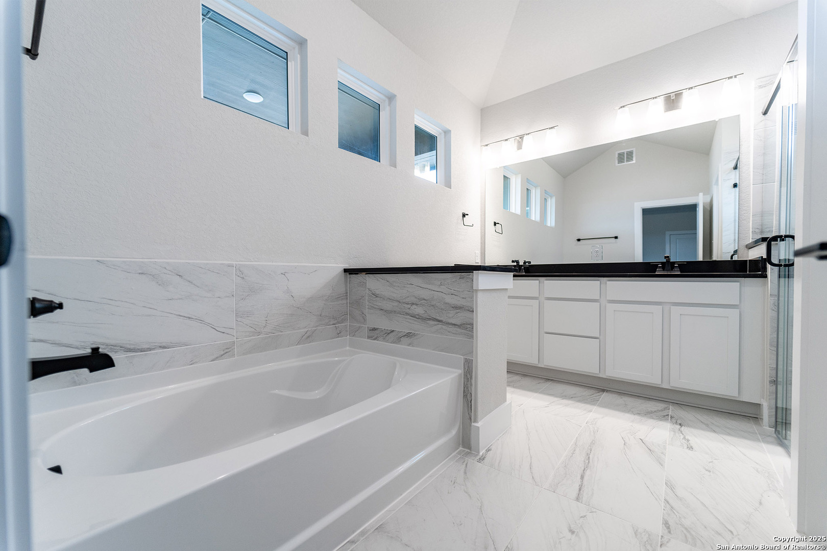 145 Hazel Way Mico TX 78066