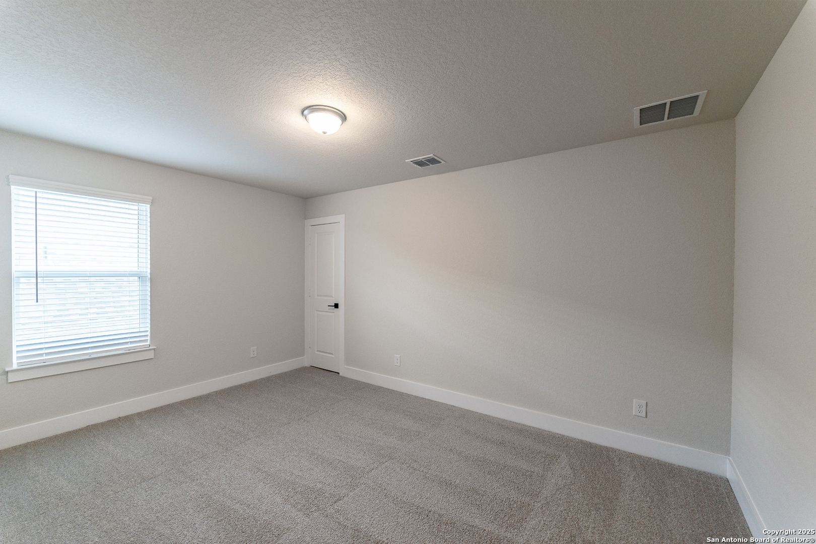 145 Hazel Way Mico TX 78066