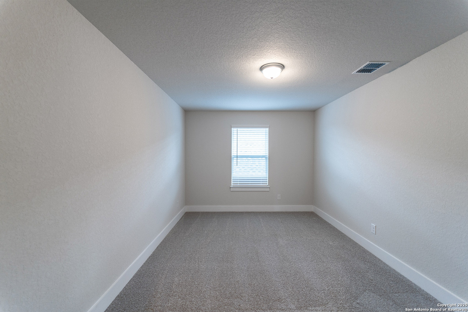 145 Hazel Way Mico TX 78066