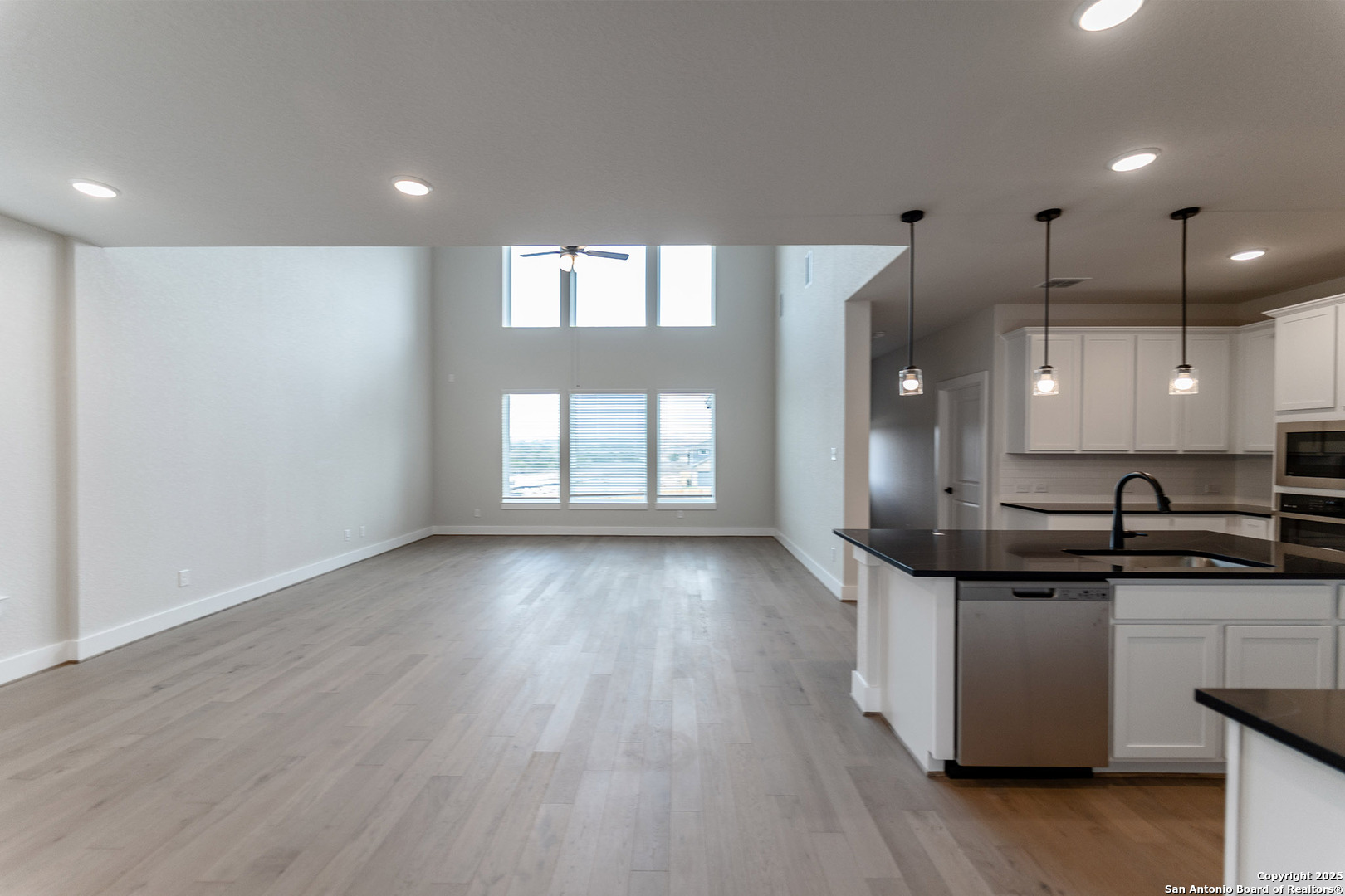 145 Hazel Way Mico TX 78066