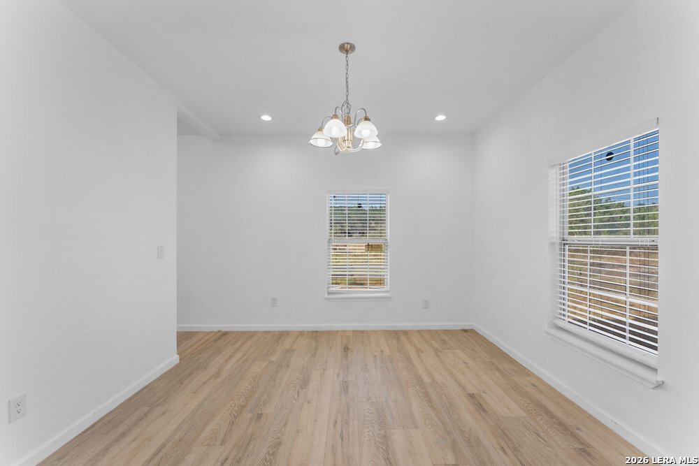 323 Lakeside Lakehills TX 78063