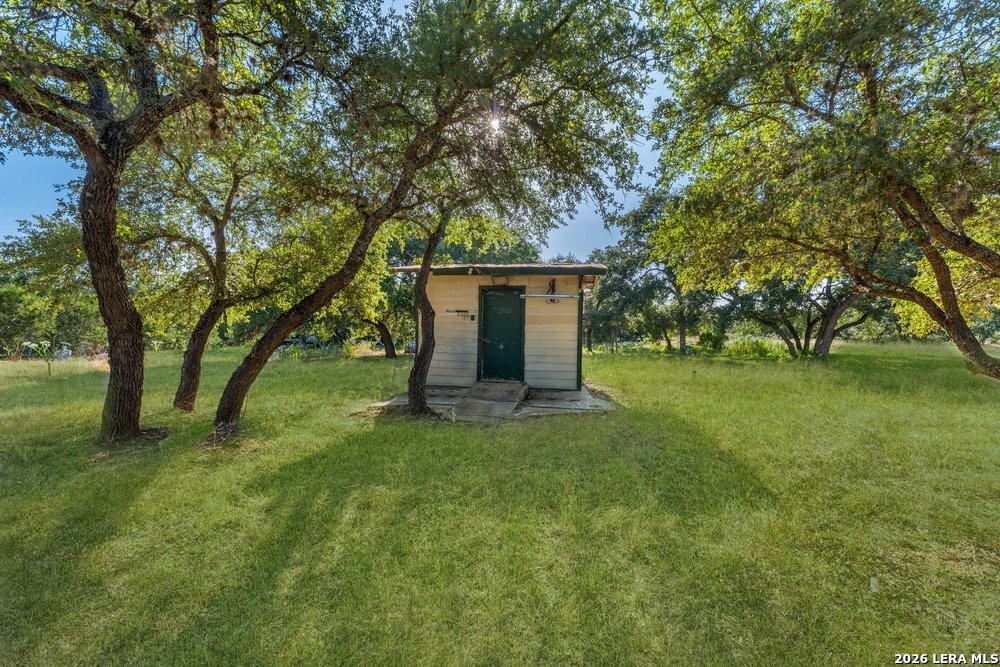 323 Lakeside Lakehills TX 78063