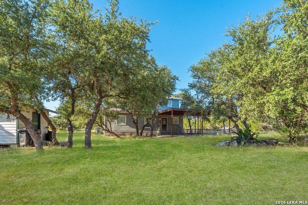 323 Lakeside Lakehills TX 78063