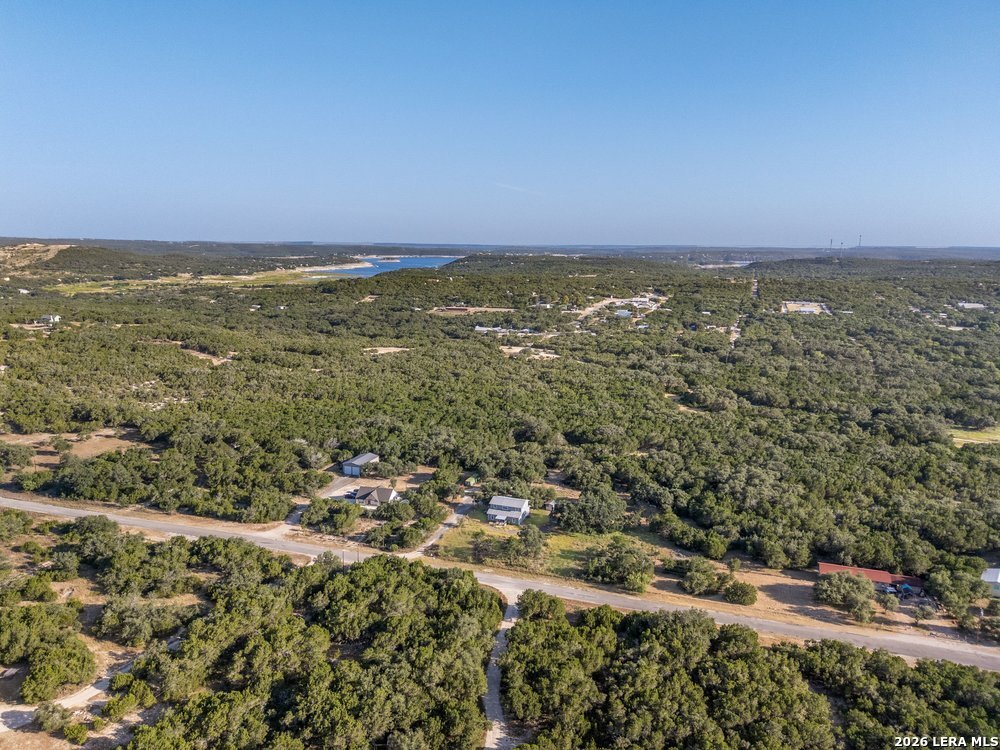 323 Lakeside Lakehills TX 78063