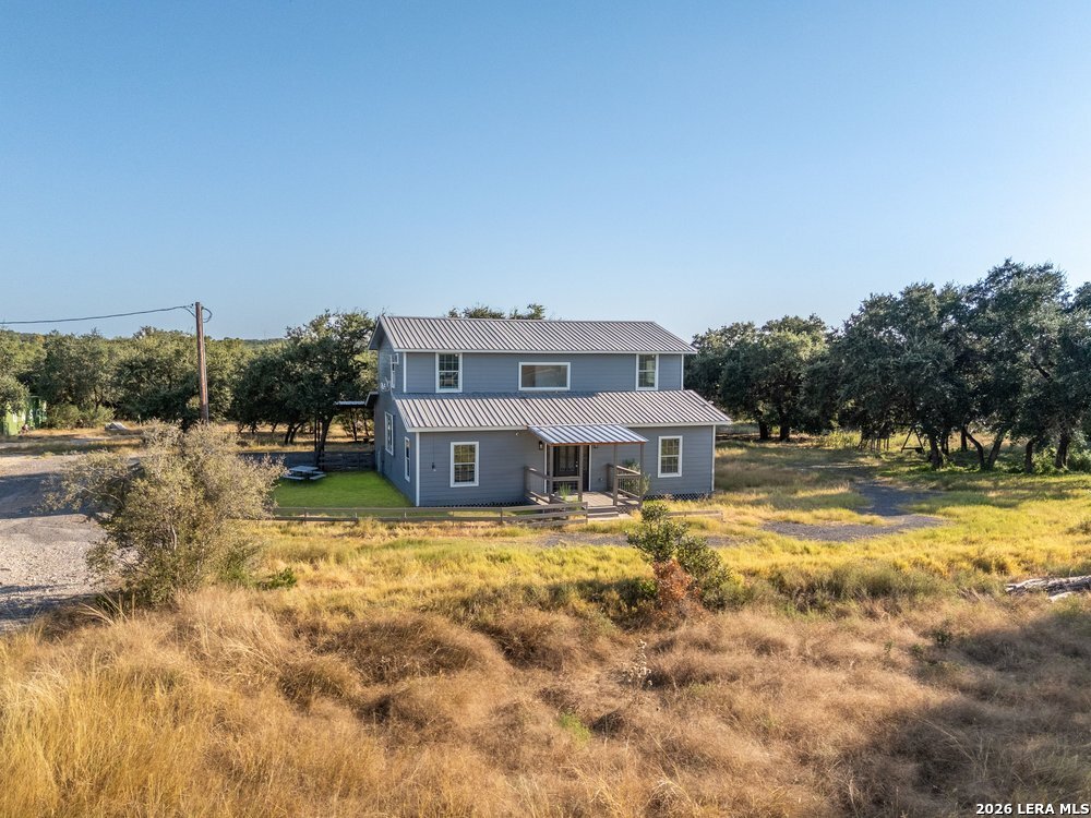 323 Lakeside Lakehills TX 78063