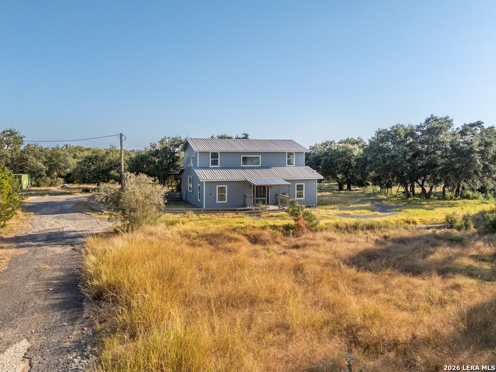 323 Lakeside Lakehills TX 78063