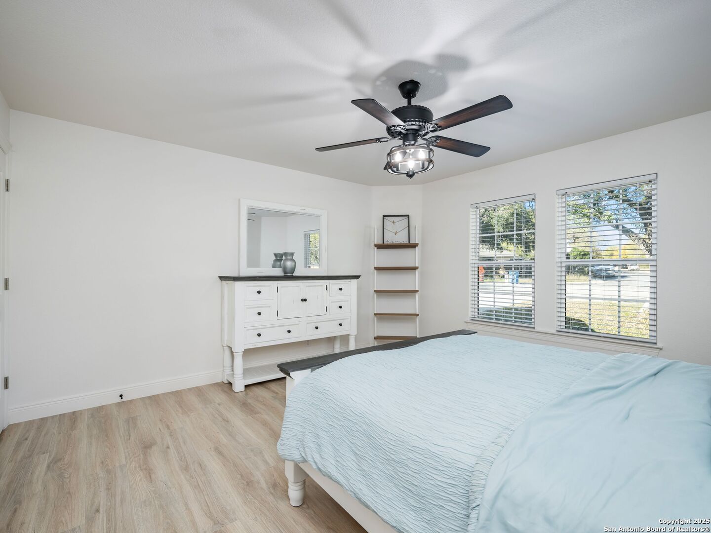 8403 Maple Ridge San Antonio TX 78239