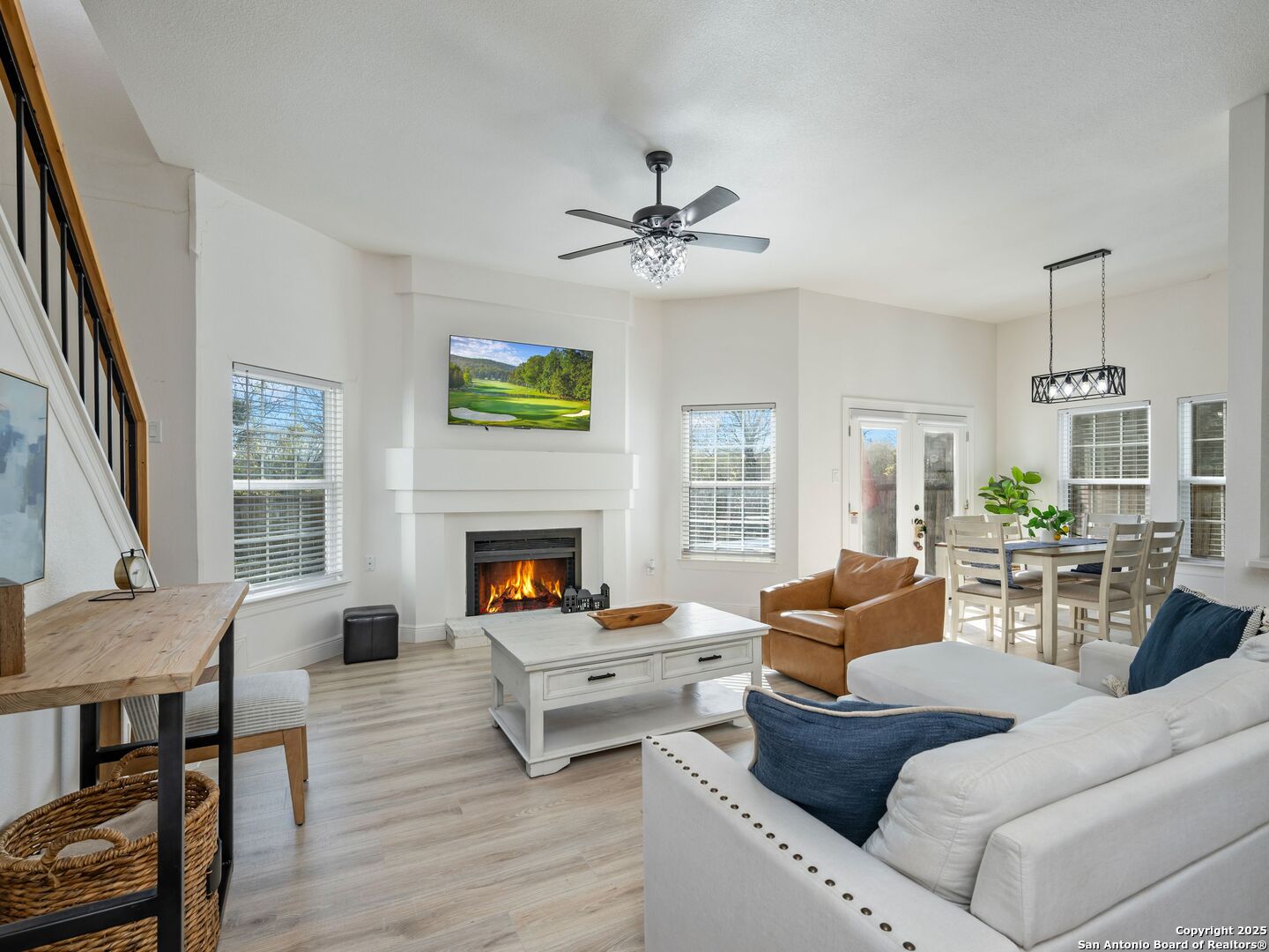 8403 Maple Ridge San Antonio TX 78239