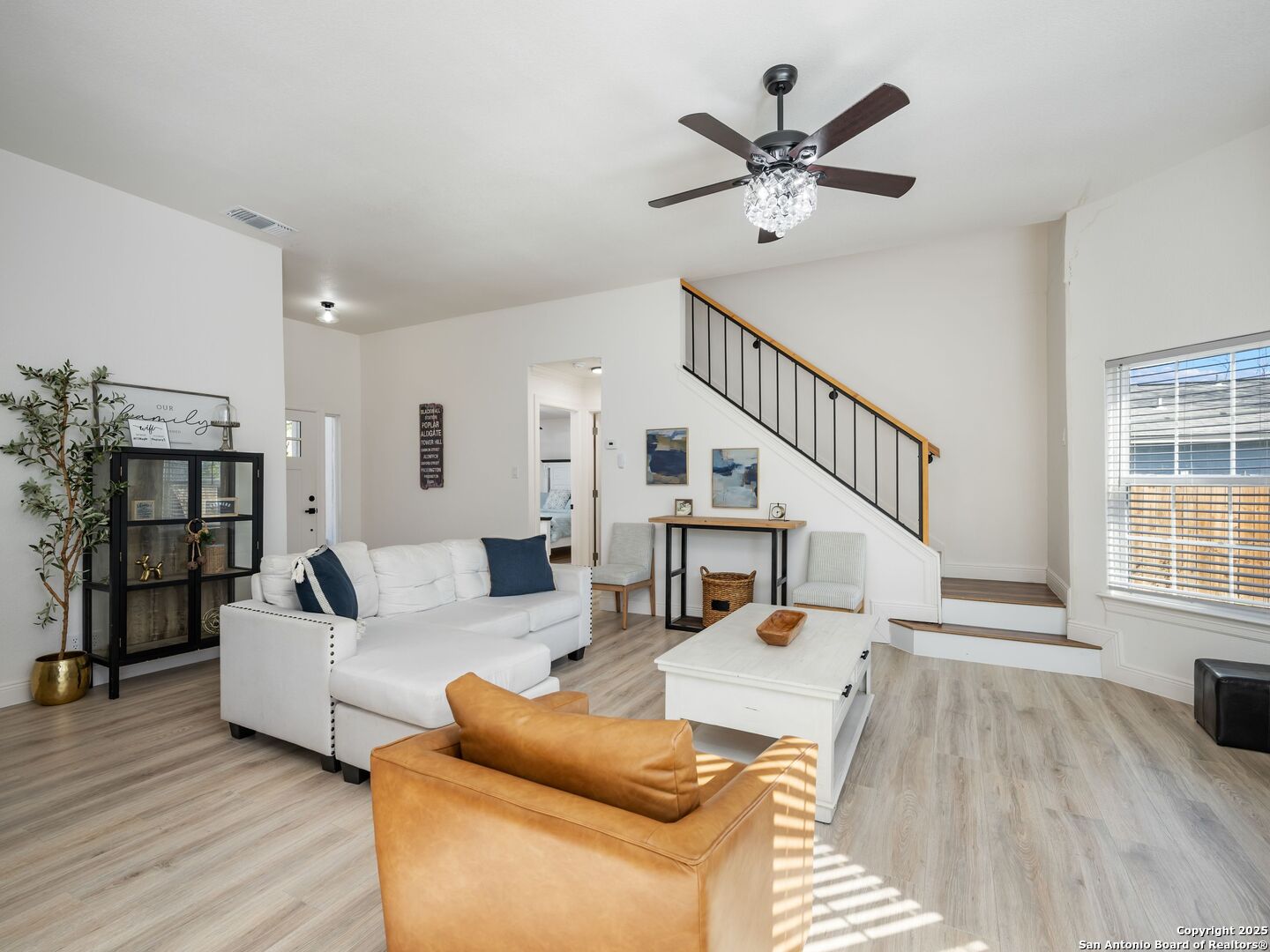 8403 Maple Ridge San Antonio TX 78239