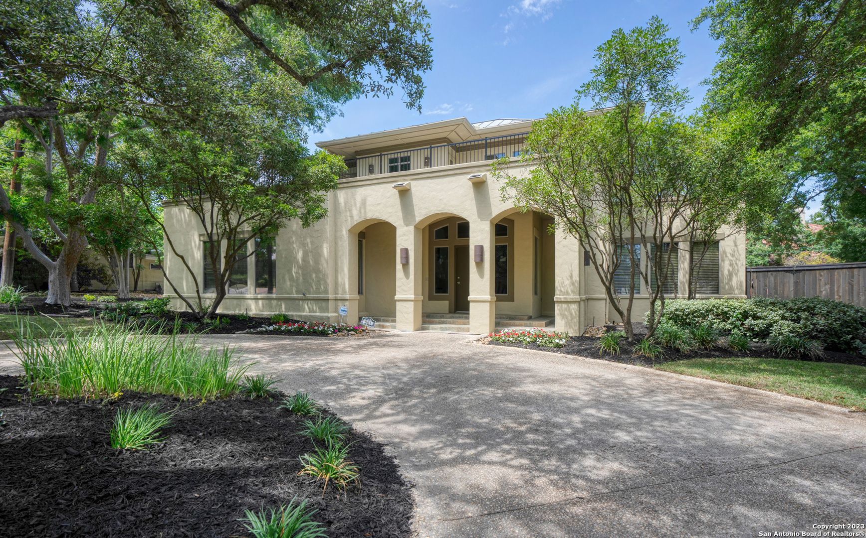 801 Garraty Road Terrell Hills TX 78209
