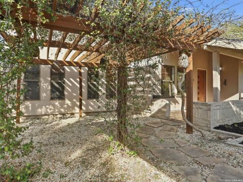 543 Robinhood Alamo Heights TX 78209