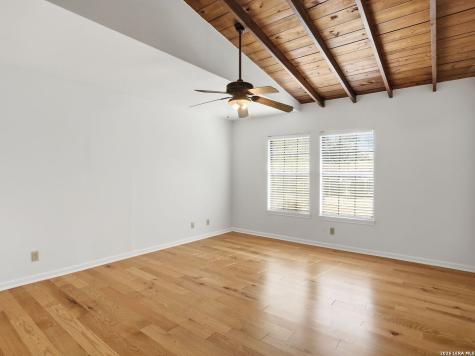 543 Robinhood Alamo Heights TX 78209