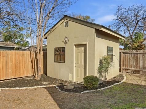 543 Robinhood Alamo Heights TX 78209