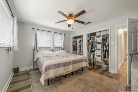 1397 Desert Gold Boerne TX 78006