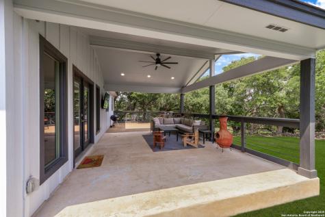 1397 Desert Gold Boerne TX 78006