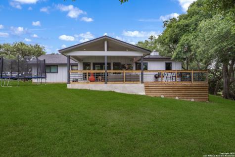 1397 Desert Gold Boerne TX 78006