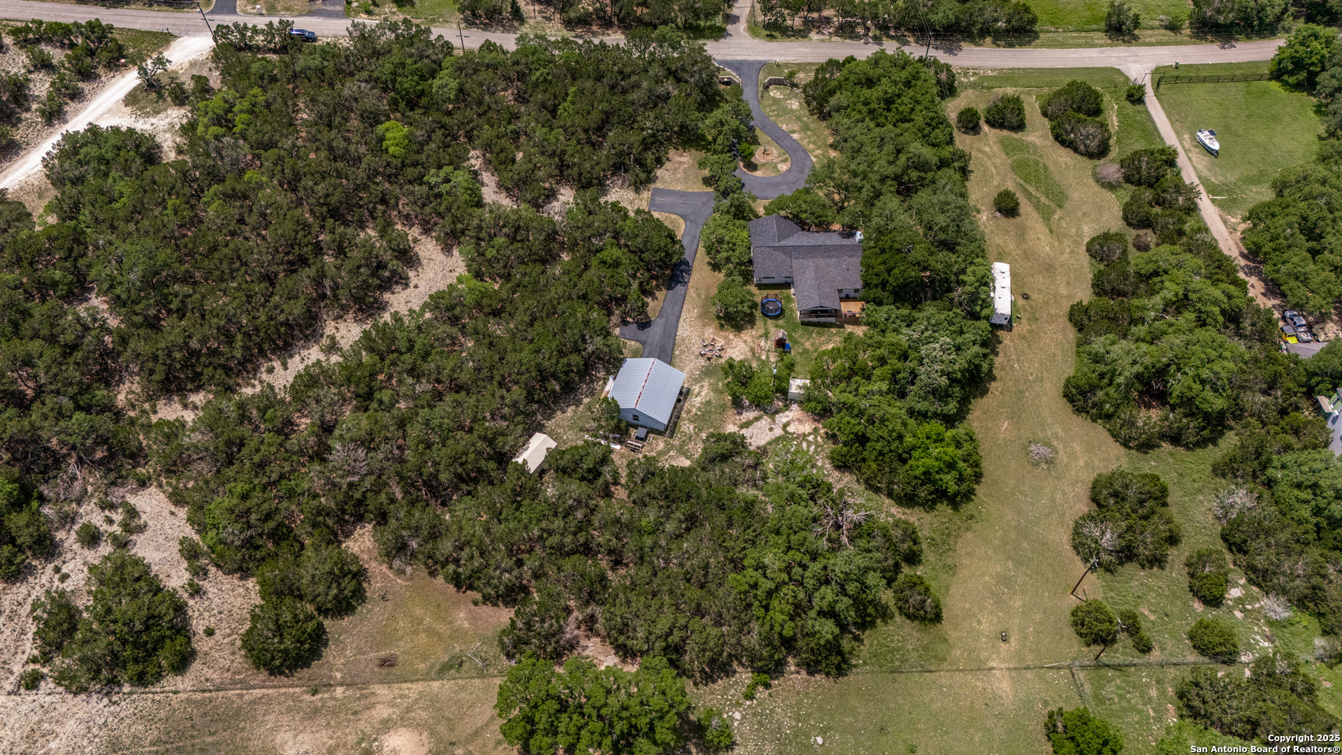 1397 Desert Gold Boerne TX 78006
