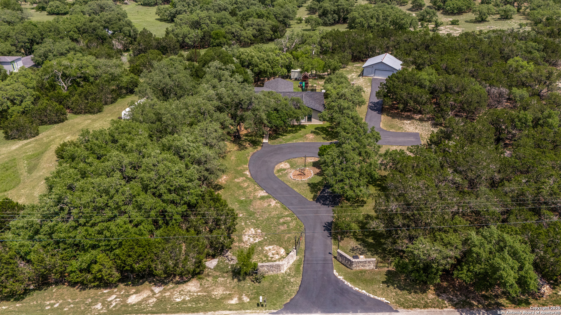 1397 Desert Gold Boerne TX 78006