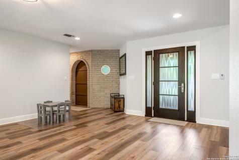 1397 Desert Gold Boerne TX 78006