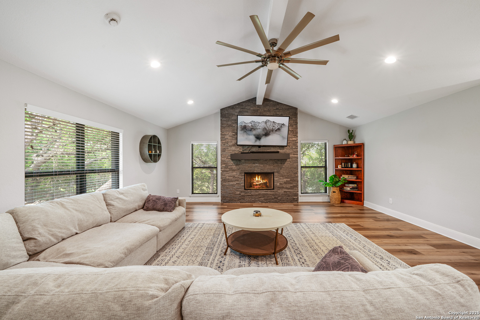 1397 Desert Gold Boerne TX 78006