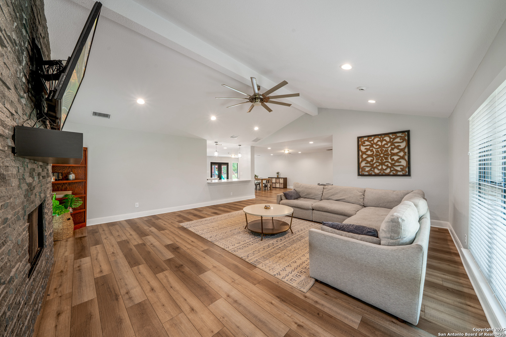 1397 Desert Gold Boerne TX 78006