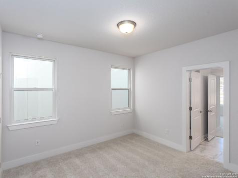 558 Mcmonigal Place San Antonio TX 78210
