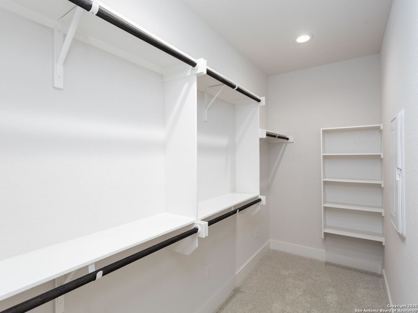 558 Mcmonigal Place San Antonio TX 78210