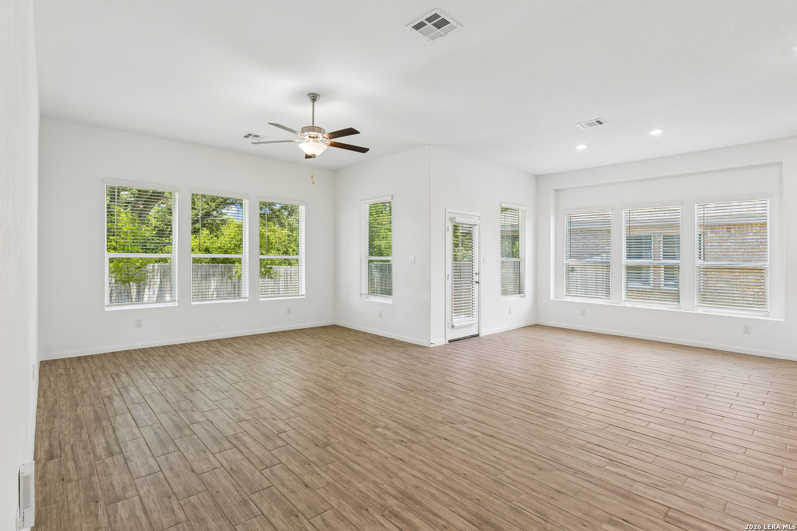 15049 Nettleton Mill San Antonio TX 78254