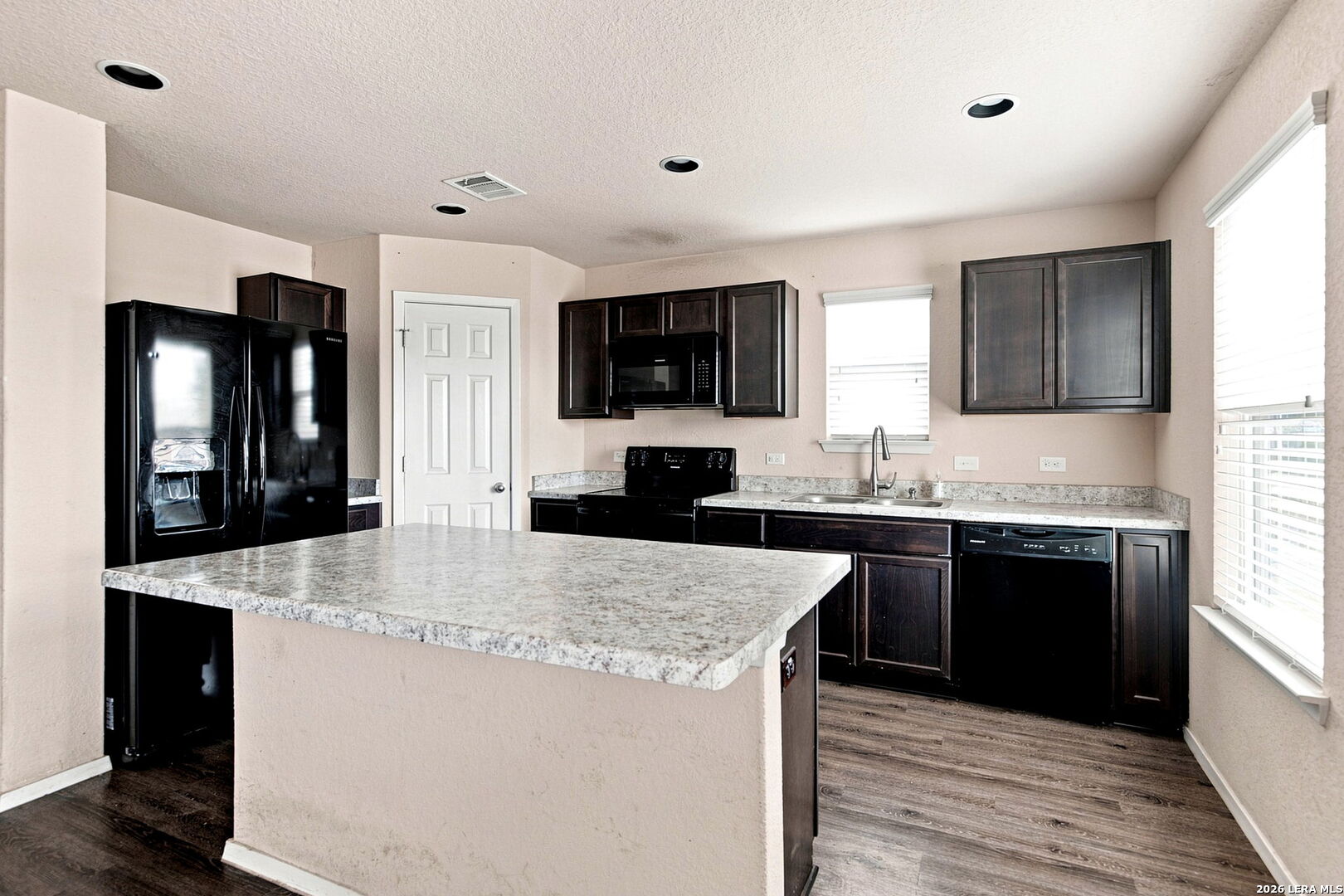 7102 Texas Ridge San Antonio TX 78239
