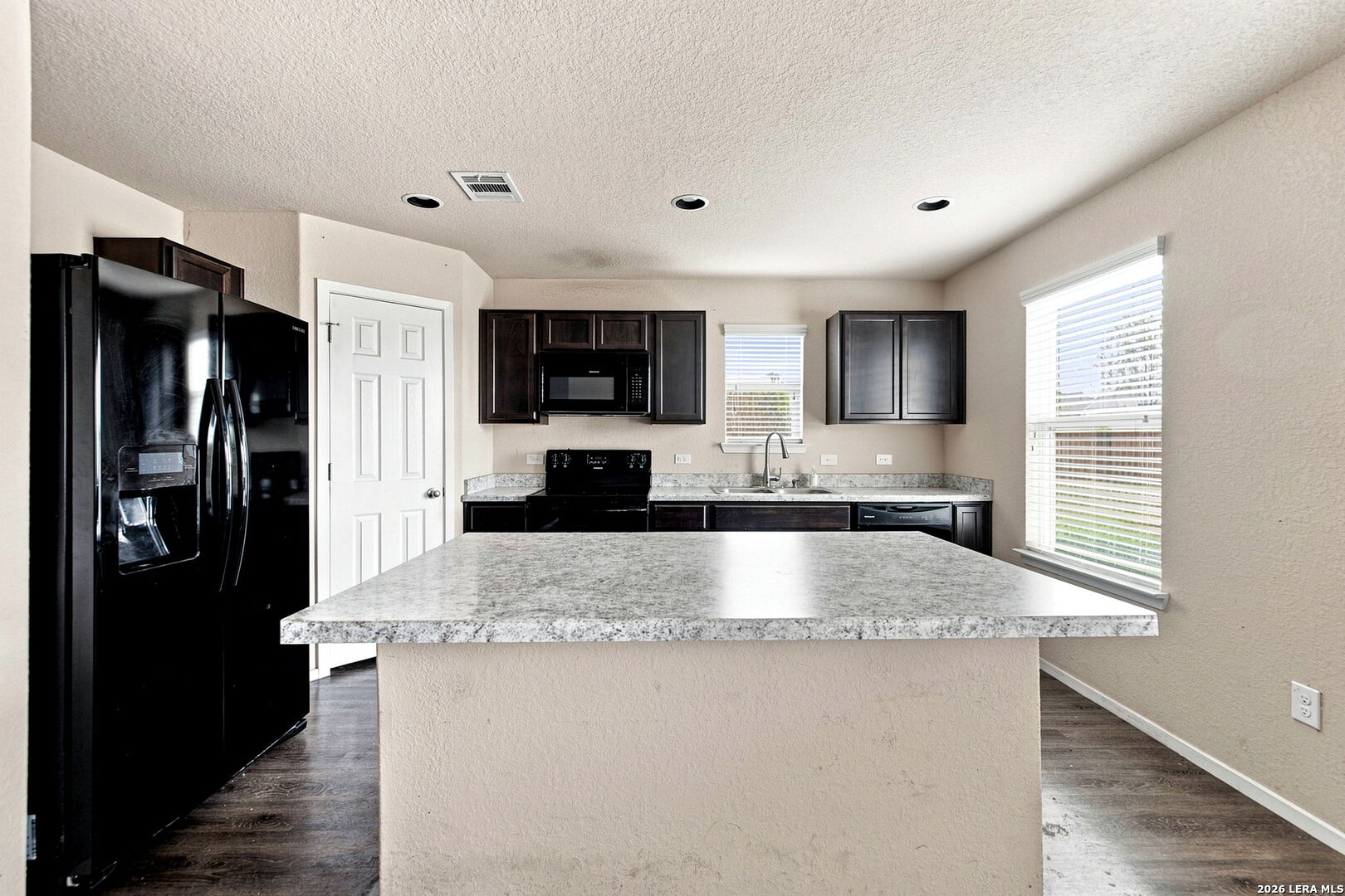 7102 Texas Ridge San Antonio TX 78239