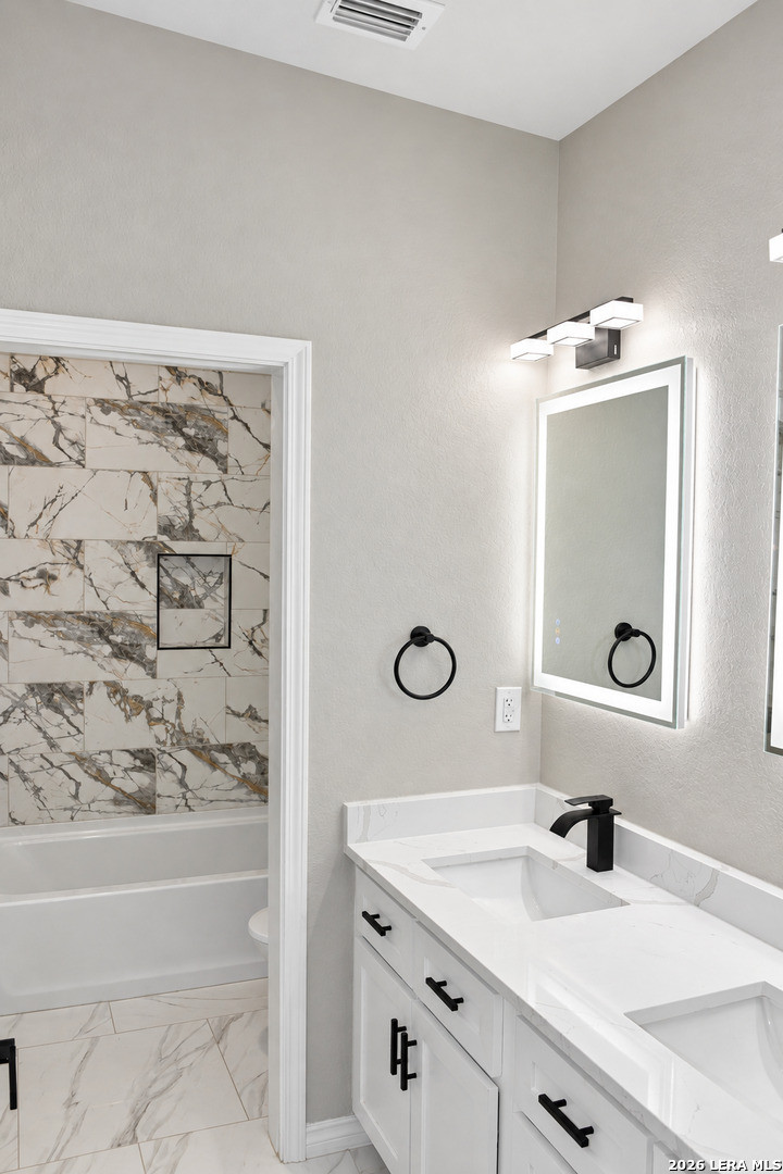 237 Avenue D Poteet TX 78065