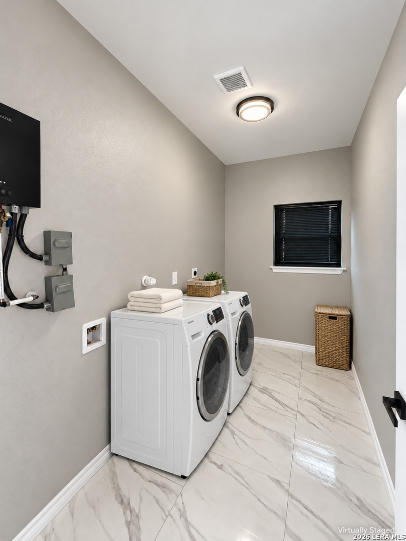 237 Avenue D Poteet TX 78065