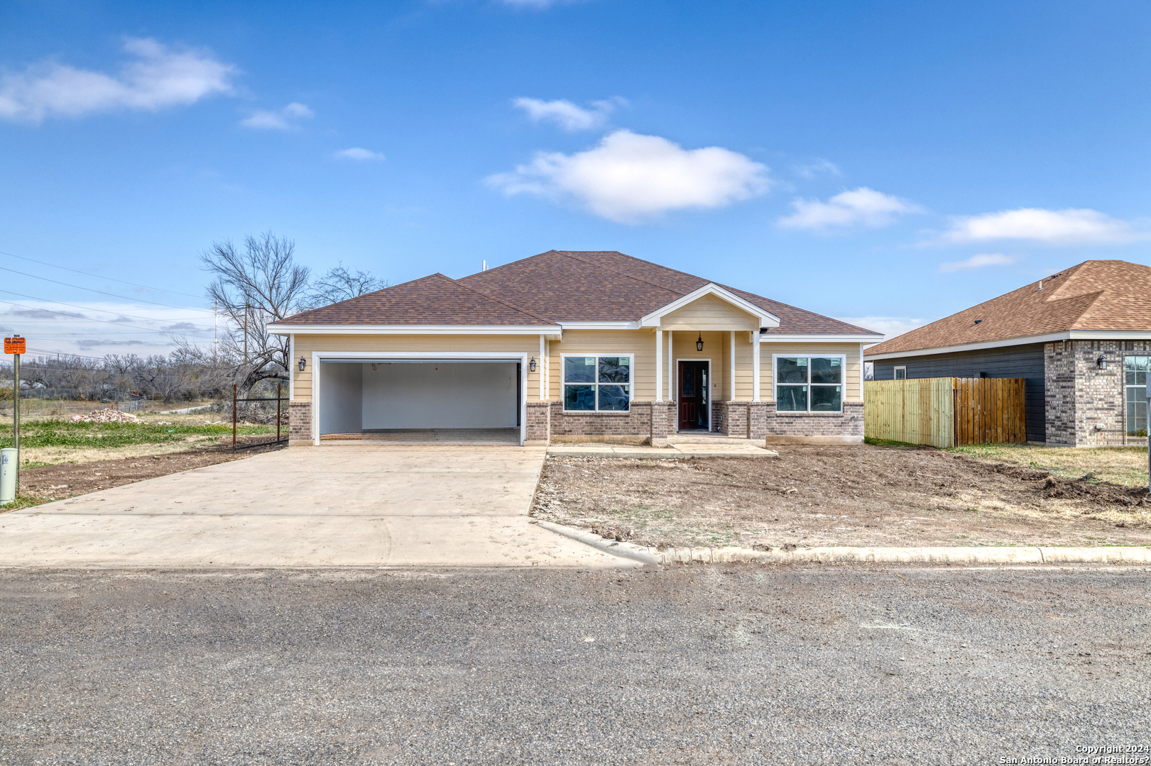 37 Sunday Court Uvalde TX 78801