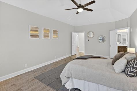 12019 Bailey Hills San Antonio TX 78253