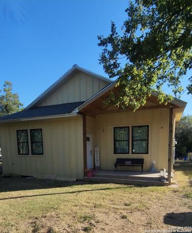 258 N West End Avenue New Braunfels TX 78130