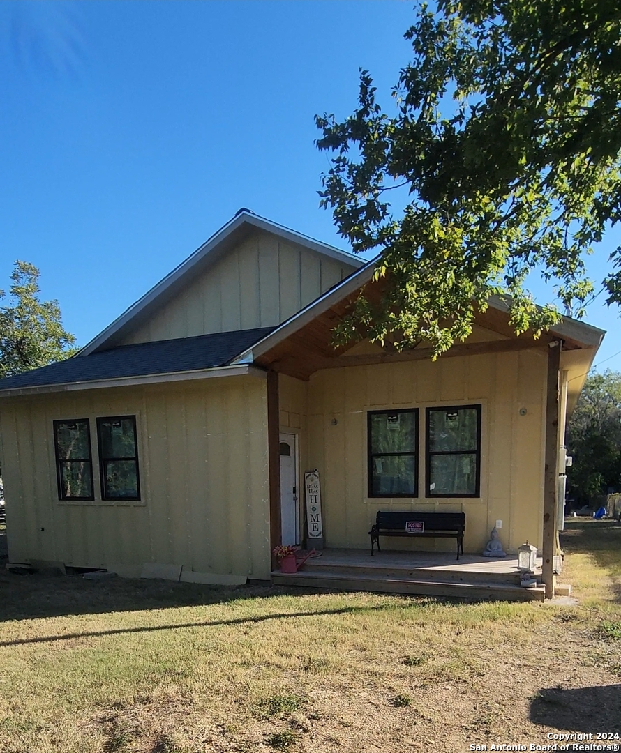 258 N West End Avenue New Braunfels TX 78130