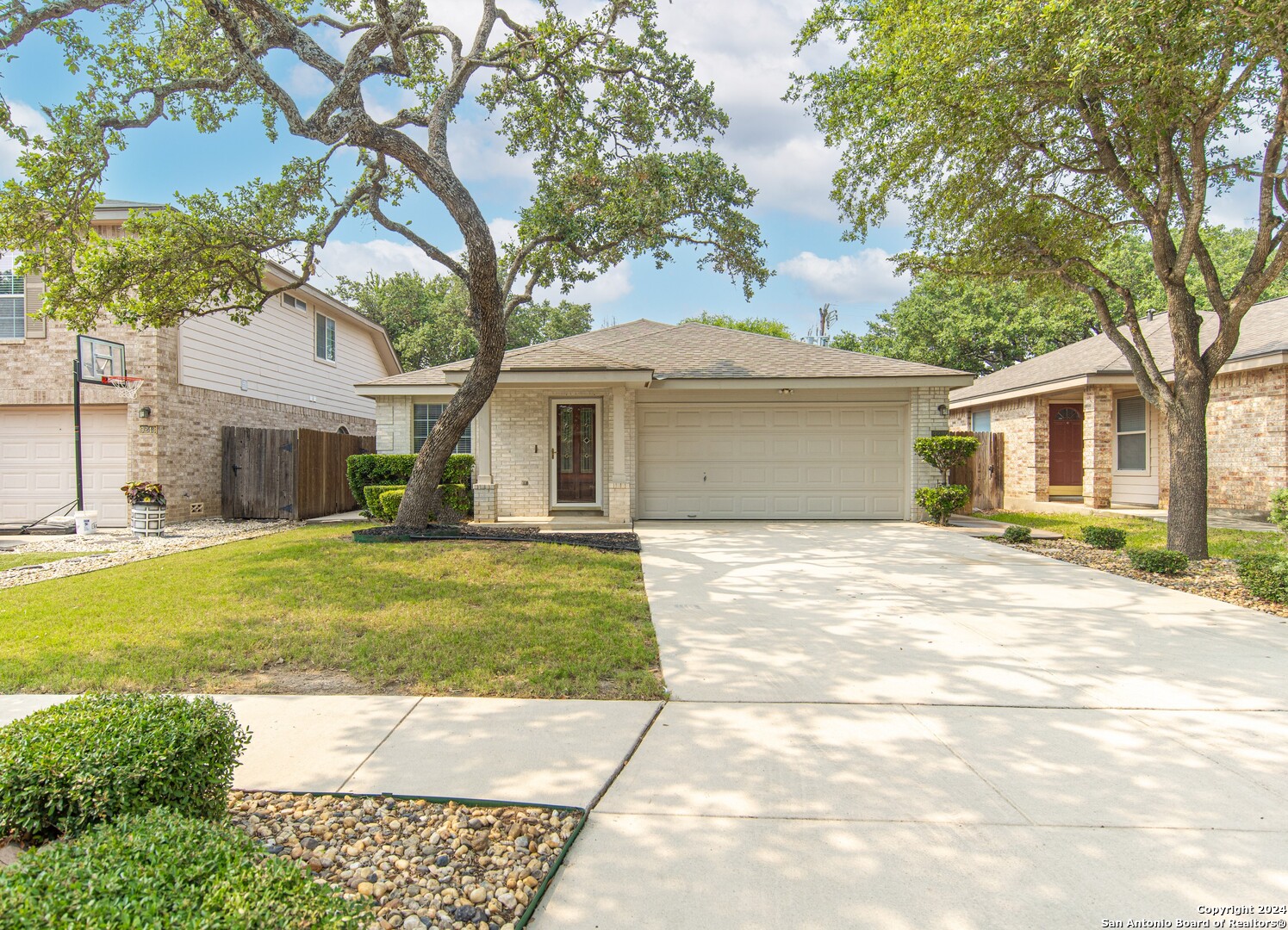9239 Bristow Bend San Antonio TX 78250