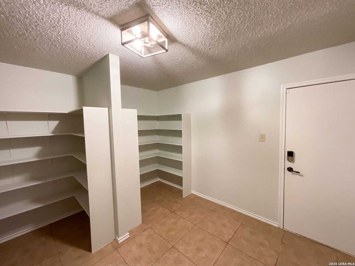 6706 Falling Quail San Antonio TX 78250