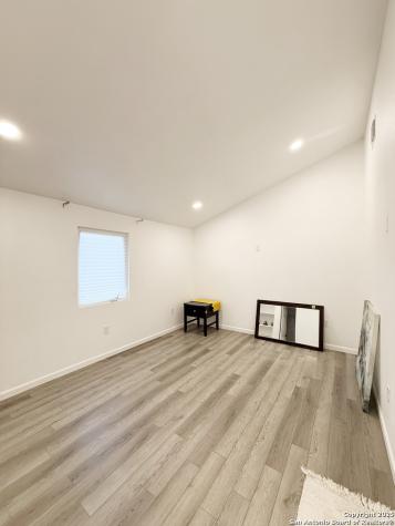 11442 Woollcott San Antonio TX 78251