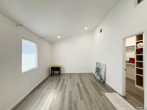 11442 Woollcott San Antonio TX 78251
