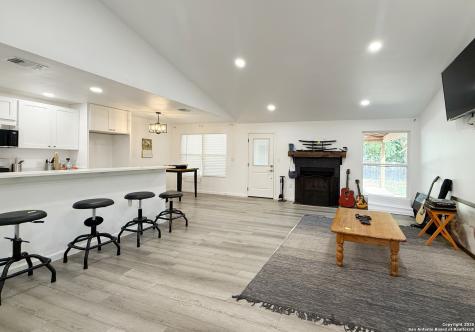 11442 Woollcott San Antonio TX 78251